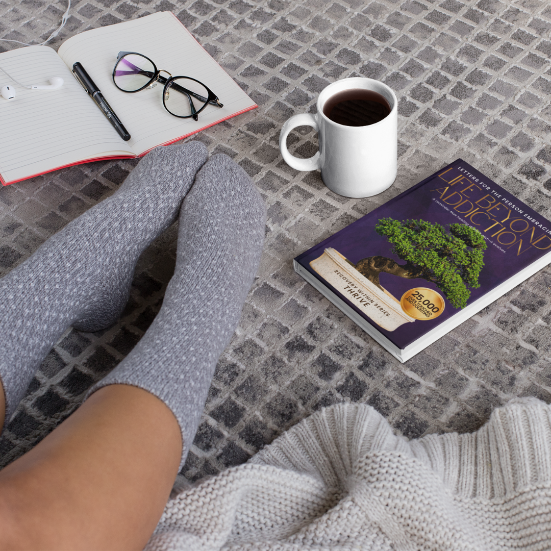 THRIVE: Letters for the Person Embracing Life Beyond Addiction (Worthy and Free)